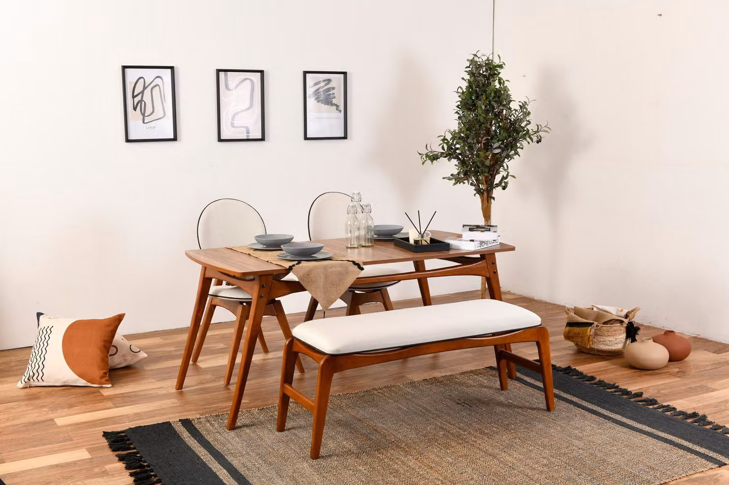 Skye Decor, Touch (2S-1B), set tavolo e sedie (4 pezzi), noce, 100% legno di carpino, 78 x 160 x 75 cm