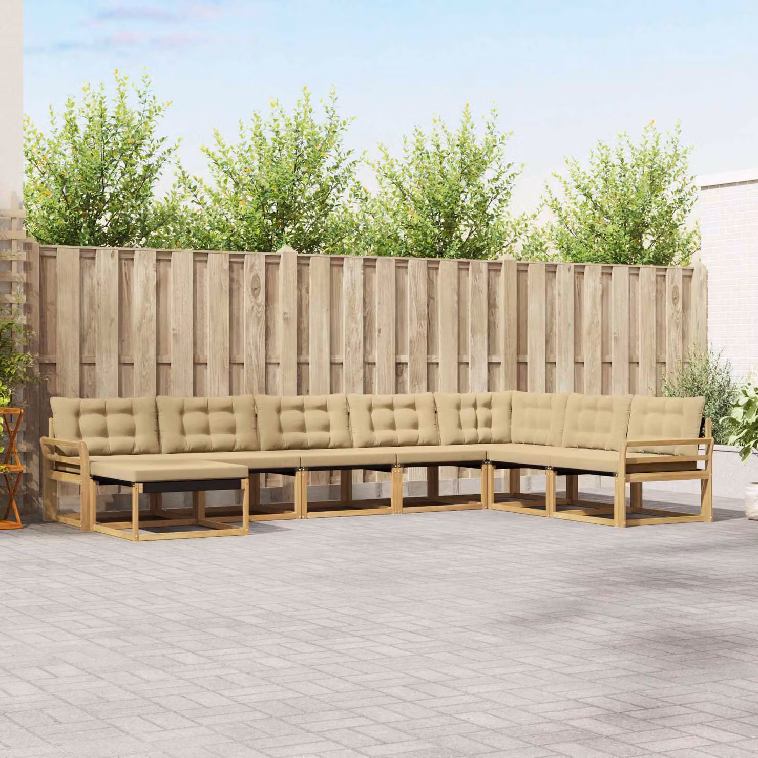 Set di divani da esterno vidaXL a forma di L composto da 8 pezzi in legno di acacia con cuscini bianchi e beige