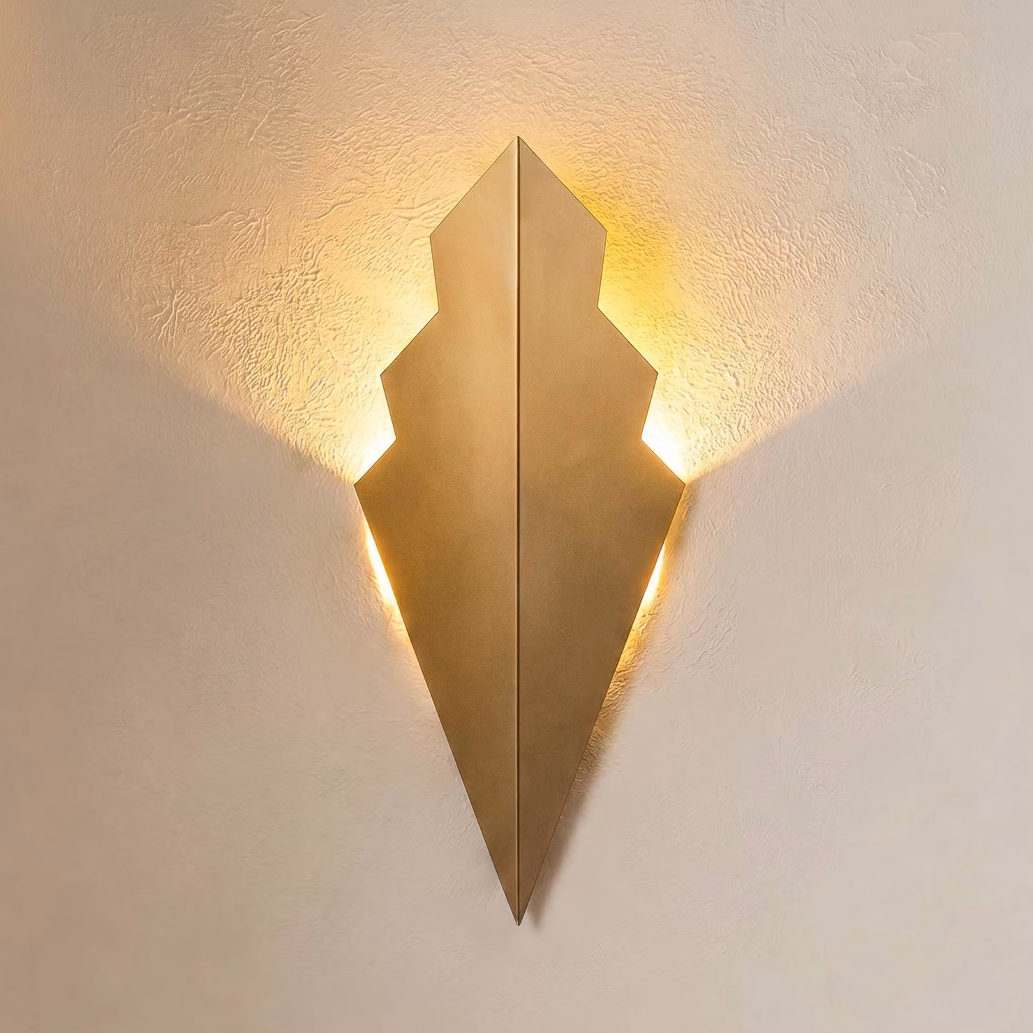 Applique ARROW, color oro, altezza 40 cm, metallo, G9 ARROW Opviq, dimmerabile, Ottone / Oro, Soggiorno / Sala da pranzo, Metallo, Applique