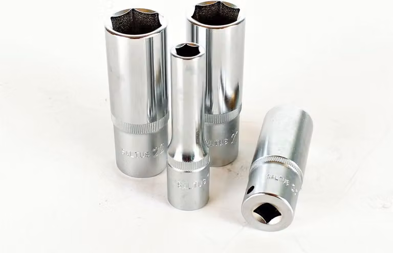 SALTUS Set di chiavi a bussola da 1/2" 10-22 mm esagono 4 pezzi