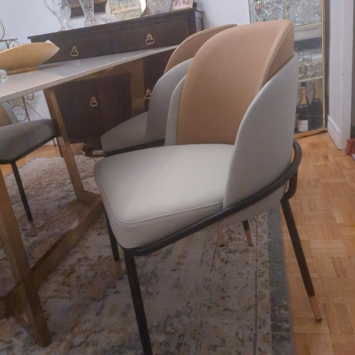 Sedia da pranzo - Sedia - Sedia per sala da pranzo - Sedia per zona relax - Sedia senza braccioli - Rivestimento in ecopelle di alta qualità