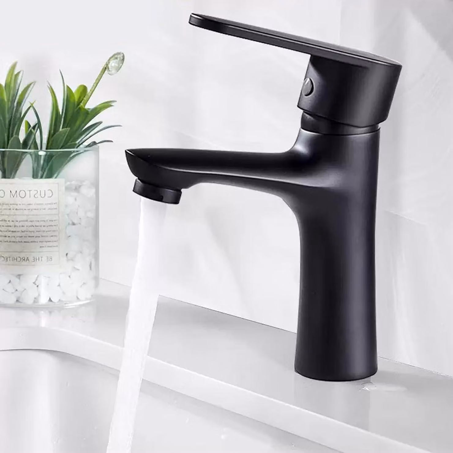 Miscelatore monocomando in acciaio inossidabile, per acqua calda e fredda, con cartuccia in Vetroceramica, ideale per il bagno
