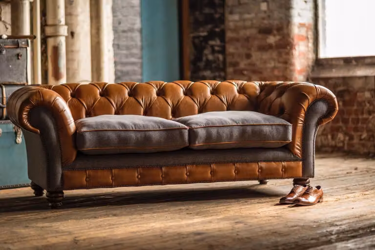 Chesterfield Design Luxus Polster Sofa Couch Sitz Garnitur Leder #193