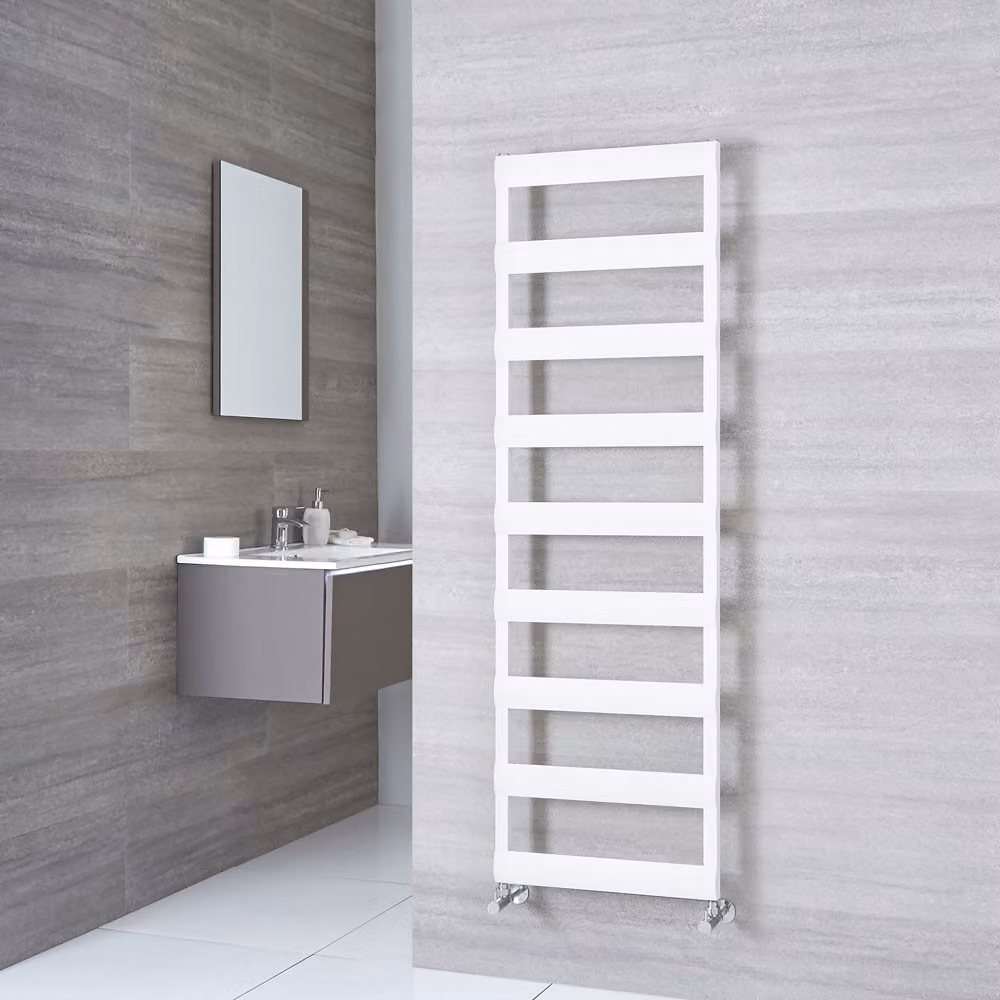 Scaldasalviette di Design a Scaletta - Termoarredo Bagno Bianco - 1590 x 500mm - 550W - Gradus