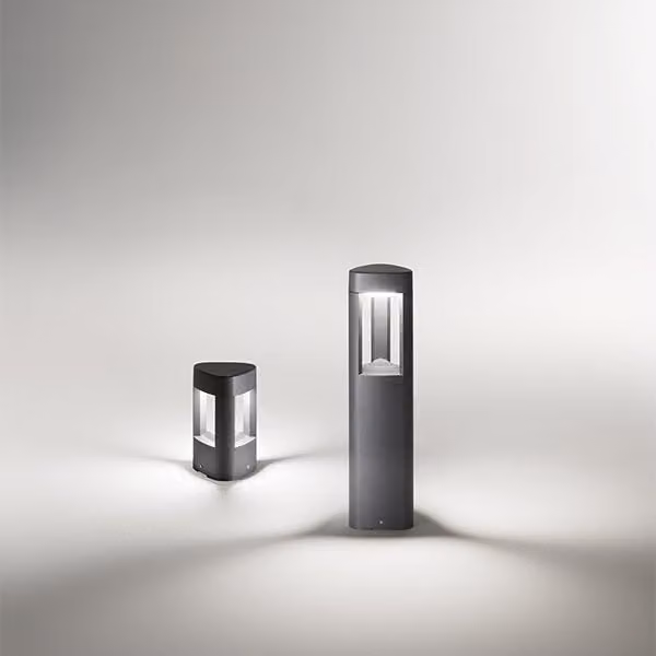 Gea Janet Palo Outdoor Lampada da giardino a LED con struttura in metallo e alluminio, colore nero o grigio, Altezza: 80 cm
