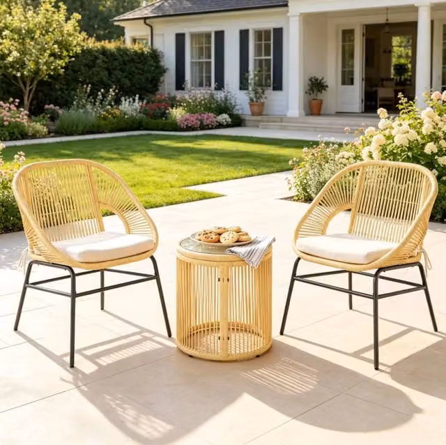 Set da giardino ULEVR beige con 2 poltrone imbottite e tavolo rotondo in vetro temprato