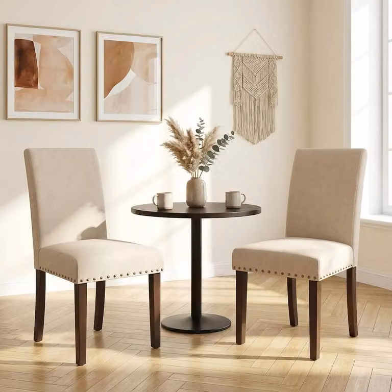 Sedie da sala da pranzo/cucina - Set da 6 - Chesterfield, schienale trapuntato, seduta imbottita, rivestimento in tessuto, gambe in legno massello, rifiniture con rivetti - Marrone cioccolato