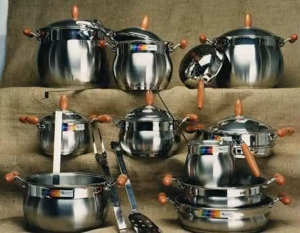Batteria di Pentole in acciaio inox Silvia 30 pezzi Giorinox