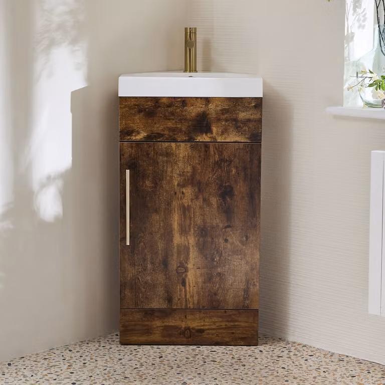 Mobile Bagno a Terra Angolare Rovere Scuro da 450mm con Lavabo e Maniglia con Barra a T in Oro Satinato - Cluo