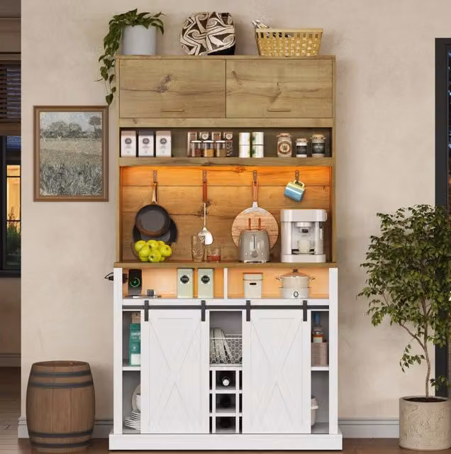 Credenza alta 110x40x191 cm con LED RGB; ripiani aperti e vetrina in MDF naturale e bianco