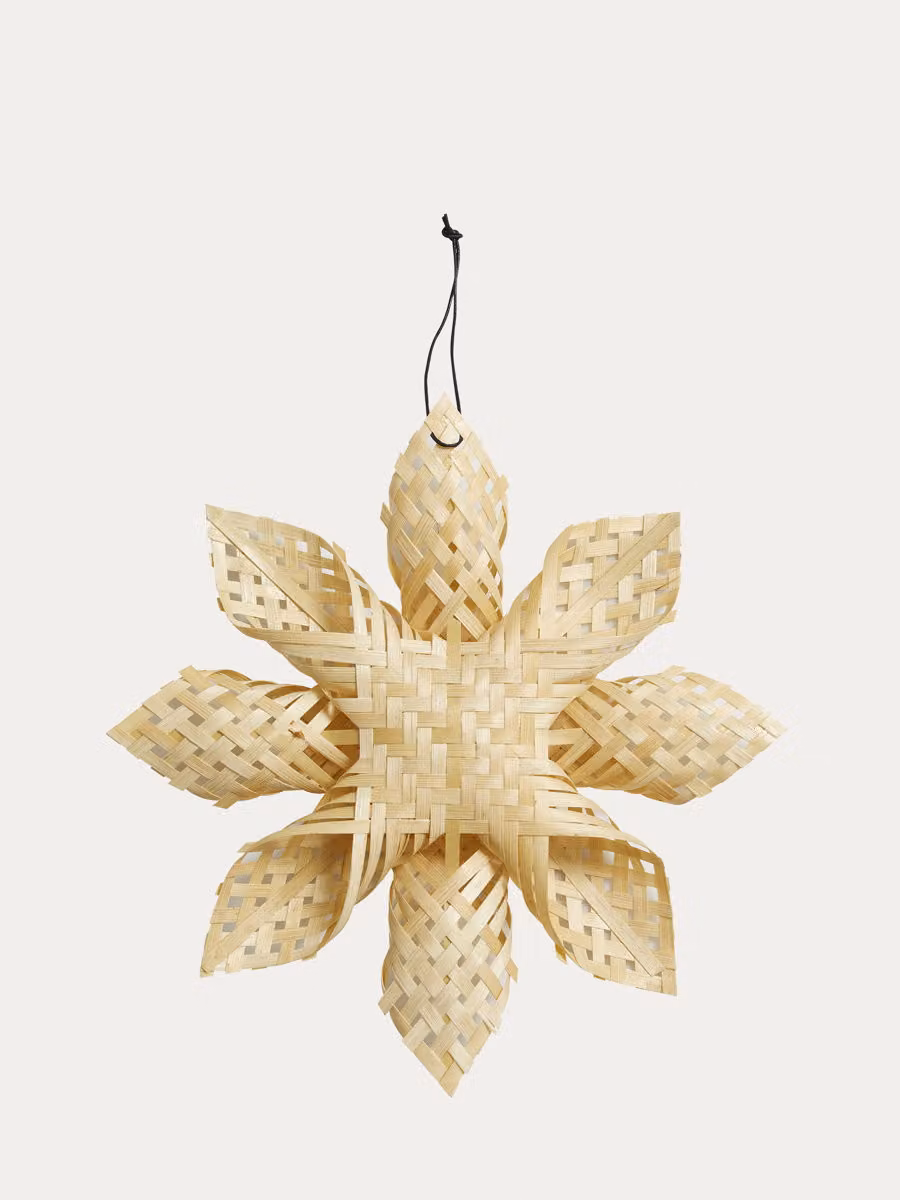 Ornamento natalizio a stella in rattan Kenay Home, colore beige, modello Tura pendente – 2