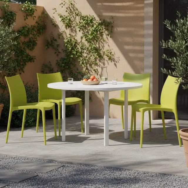 Set di 4 sedie da esterno impilabili DMORA Grover, colore verde opaco, design moderno per giardino e terrazza – 1