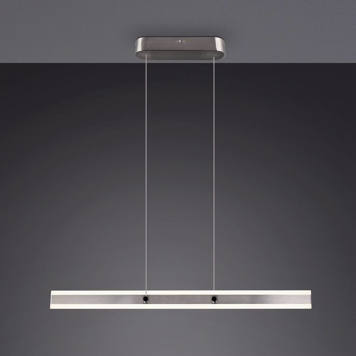 Trio Lighting Lampada LED a sospensione Arcola, color nichel, lunghezza 115 cm CCT 2 luci. dimmerabile, Alluminio / Grigio / Zincato, Soggiorno / Sala da pranzo, Metallo, Moderno
