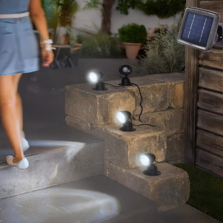 esotec Solar-Trio-Spot PIR