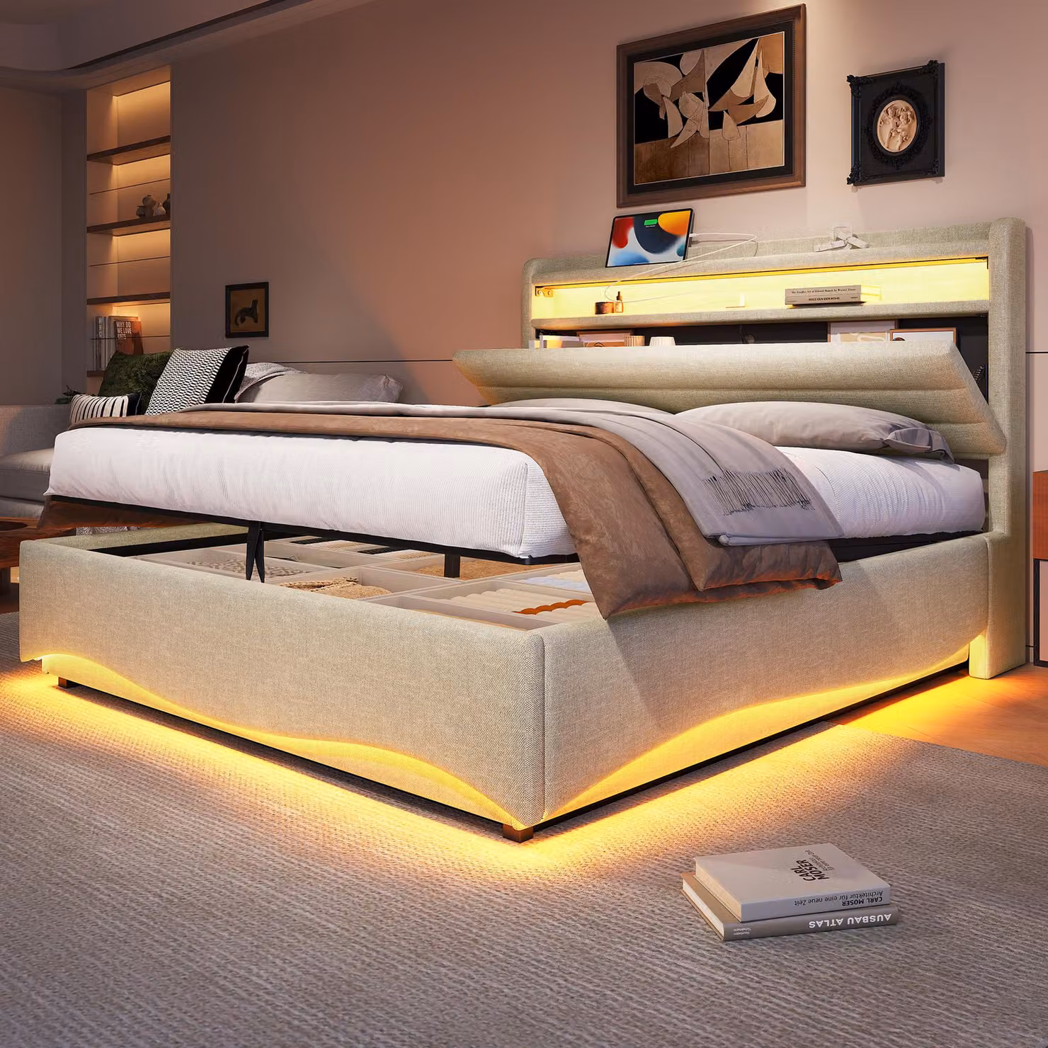 Letto imbottito 140 x 200 cm con illuminazione a LED, vano contenitore con sistema idraulico, porte USB e di tipo C, ripiano portaoggetti e rivestimento in lino, senza materasso