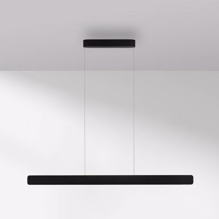 Paul Neuhaus lampada LED a sospensione Q-Stretto, nera, 120 cm dimmerabile, Nero, Soggiorno / Sala da pranzo, Metallo, Moderno