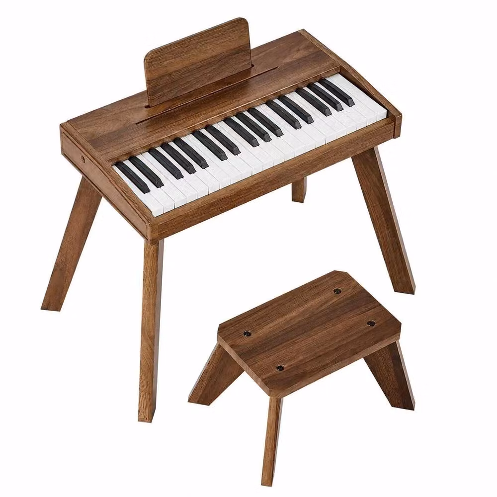 Pianoforte Giocattolo per Bambini in Legno con 37 Tasti, Suono Realistico e Doppia Alimentazione, Colore Noce, L/P/H: 66 x 40,5 x 55 cm – 2