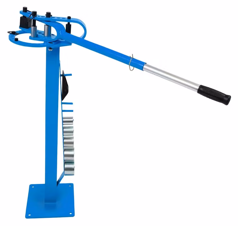 Piegatubi manuale - Utensile per piegare tubi - Acciaio - Angolo di piegatura 0–200° - Capacità 8×32 mm e 6×50 mm - Matrici circolari Ø 2,5–7,6 cm - Impugnatura regolabile 49–69 cm - Azzurro