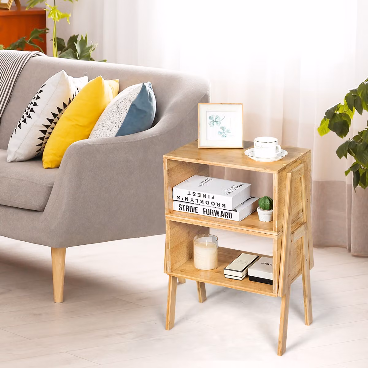 Set di 2 comodini in bambù Costway marrone con scompartimento aperto in stile scandinavo