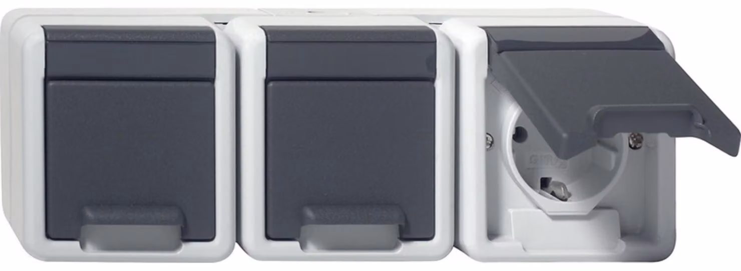 GIRA 478930 SCHUKO 3f waager. KD WG AP G (478930)
