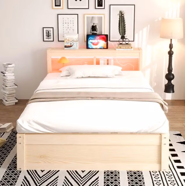 Letto multifunzione 90x200 cm con presa integrata; LED e contenitore idraulico; colore legno