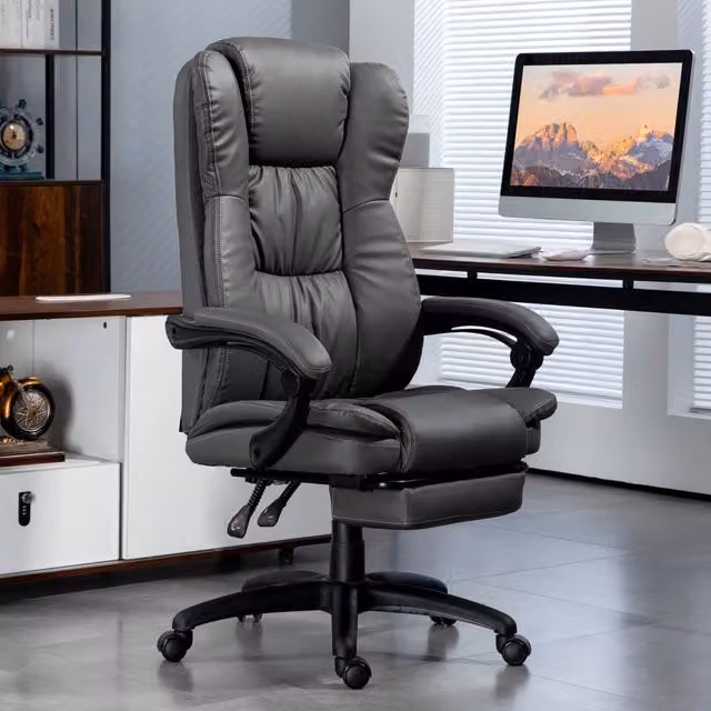 Sedia ufficio girevole con massaggio, schienale reclinabile e poggiapiedi in pelle sintetica grigio scuro 68,5 × 68,5 × 113-121 cm