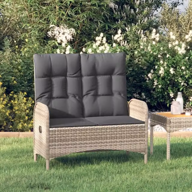 Panca Reclinabile da Giardino Design Mania in Polyrattan Grigio con Cuscini e Braccioli