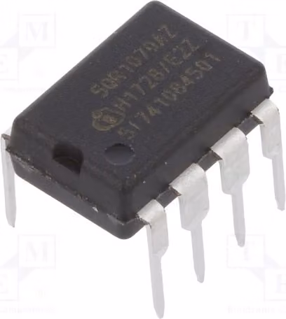 1 canale: 1 PWM a 20 kHz, 0,4 A, PG-DIP-7, convertitore flyback ICE5QR1070AZXKLA1, regolatore di tensione - PWM
