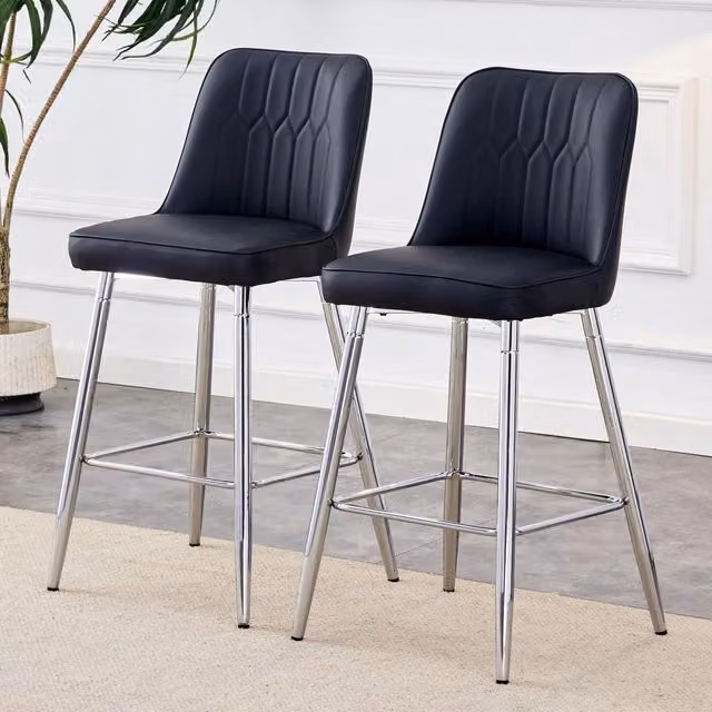 Set di 2 sgabelli da bar OKWISH in pelle PU nera con struttura in metallo argentato e poggiapiedi, ideali per cucina e soggiorno, Altezza: 100 cm