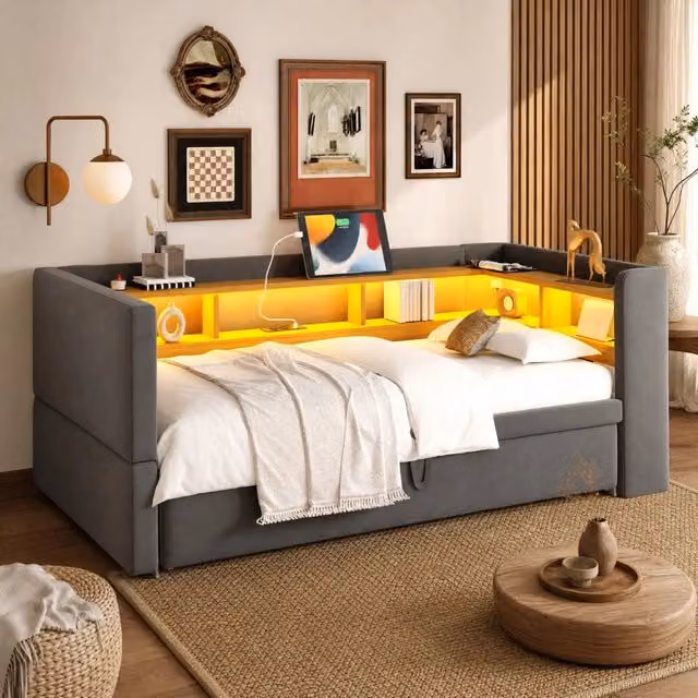 Divano letto MIVRAY grigio con vani portaoggetti, illuminazione LED e prese USB, struttura in metallo e tessuto, L/P/H: 90 x 190 cm