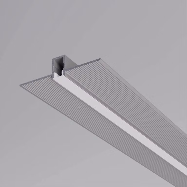 ARELUX PRF020 SET NANOPROFILE 3m per rifiniture. Include: elementi di fissaggio, diffusori e 2 tappi terminali (1 con foro e 1 senza foro) per profili con larghezza inferiore a 4 mm