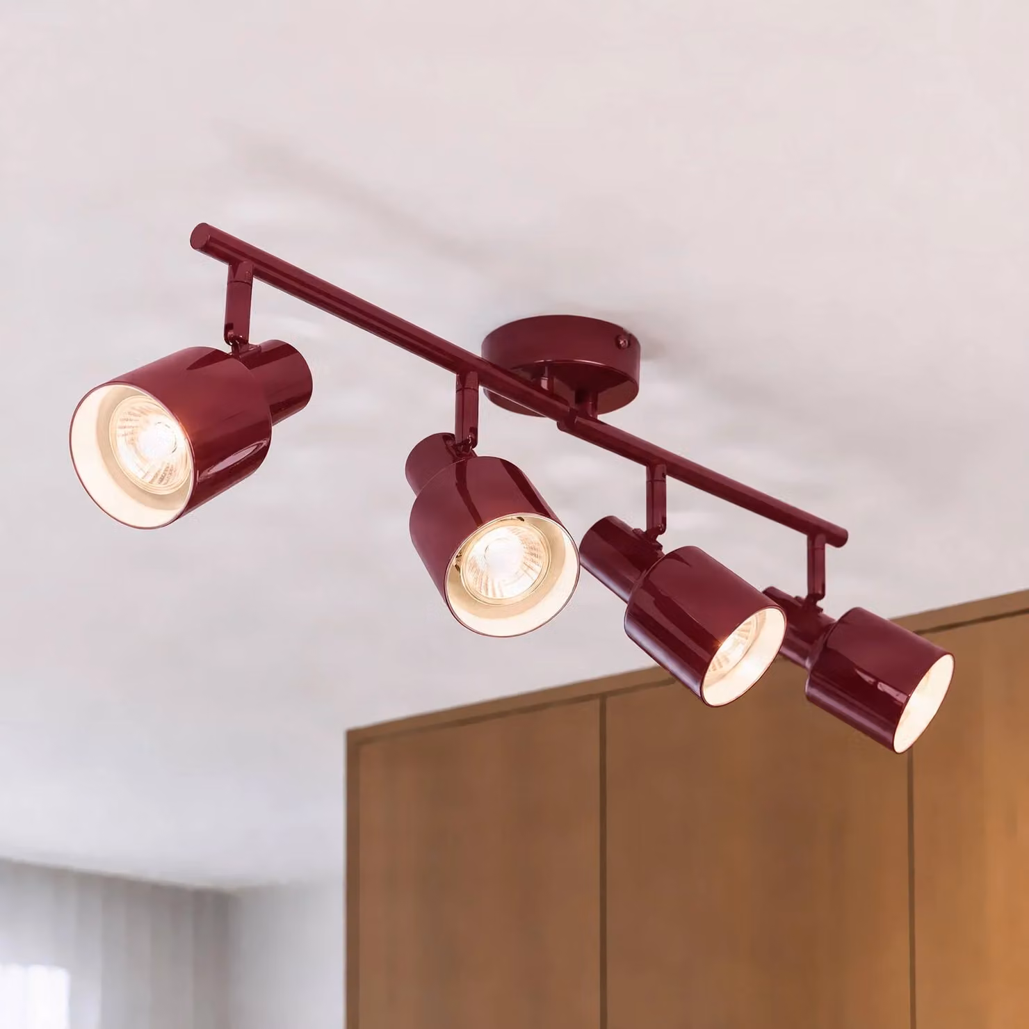 Faretto da soffitto Lindby Ovelia, rosso scuro, 80 cm, a 4 luci, E27 Ovelia Lindby, dimmerabile, Rosso, Soggiorno / Sala da pranzo, Metallo, Moderno, Faretto