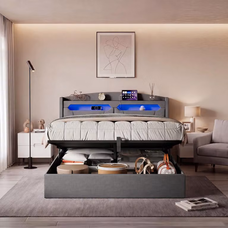 Letto imbottito 140x200 cm, grigio, con spazio contenitore, cassettiera idraulica, illuminazione LED RGB, testiera con vano portaoggetti e prese, connettività USB e Type-C