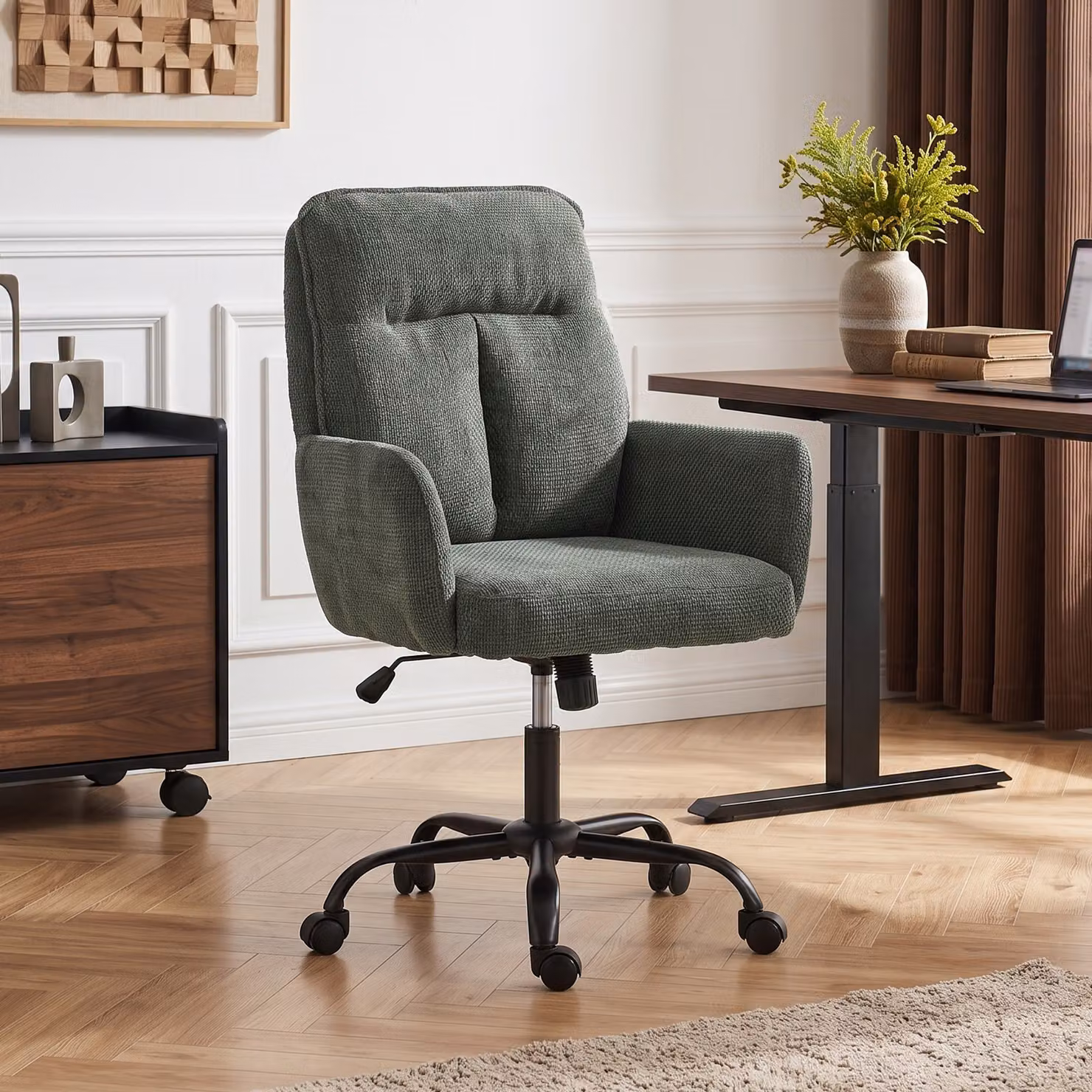 Sedia da ufficio ergonomica HOMCOM con altezza regolabile e funzione oscillante, verde scuro – 2