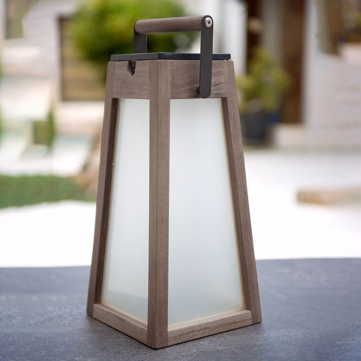 Les Jardins Lanterna LED solare Tecka teak Duratec grigio 39cm Tecka, dimmerabile, Legno chiaro, Legno, Lampade solari