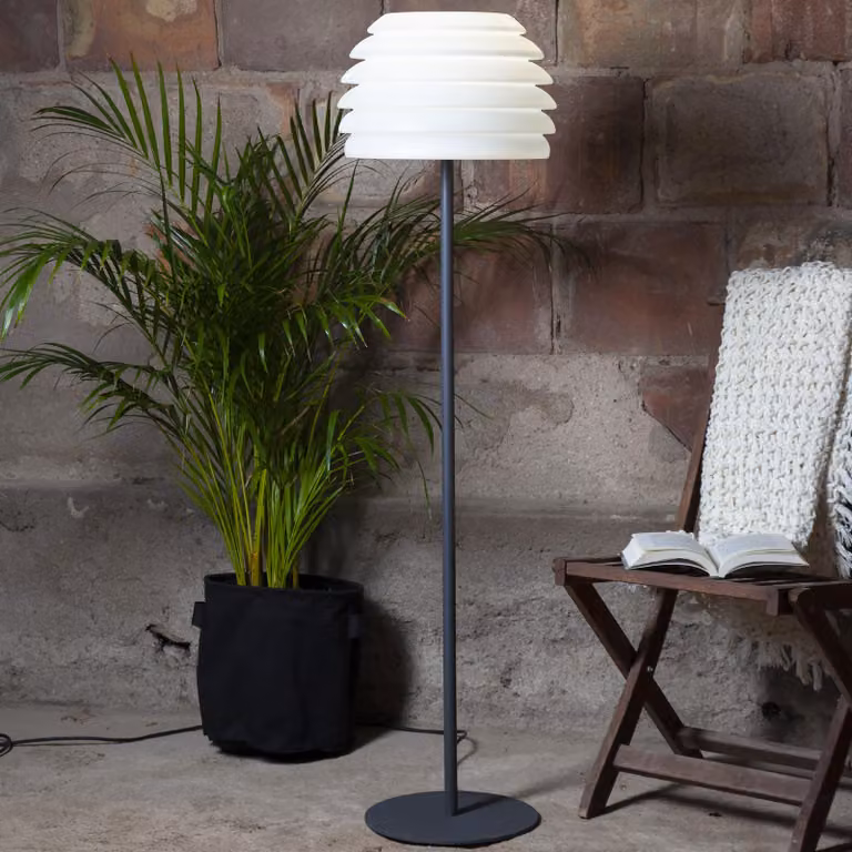 Lampada da terra - Lampada da giardino - Attacco E27 - H: 150cm P: 37cm - max 40W - per uso interno/esterno