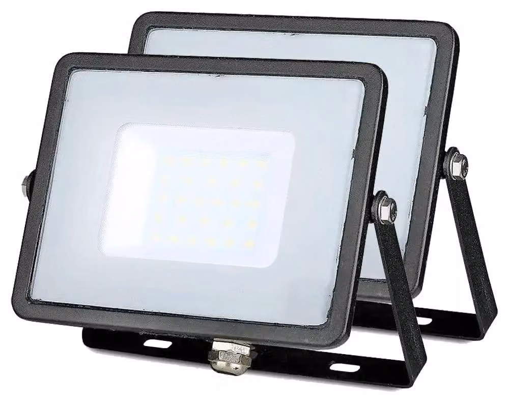 SET DI FARI LED - Fari LED per esterno, 30W, 6400K (bianco freddo), 2400 lumen, grado di protezione IP65, fari LED, proiettori impermeabili, illuminazione esterna, fari per giardino, garage, cortile, porte, ingressi (confezione da 2)