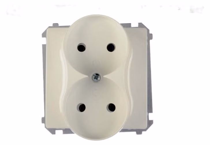 SIMON BASIC Presa doppia 80x75x45mm 16A IP20 BIANCO SENZA MESSA A TERRA