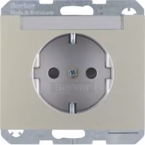 Berker 47387004 Presa SCHUKO con pannello di etichettatura in acciaio inossidabile verniciato Berker K.5