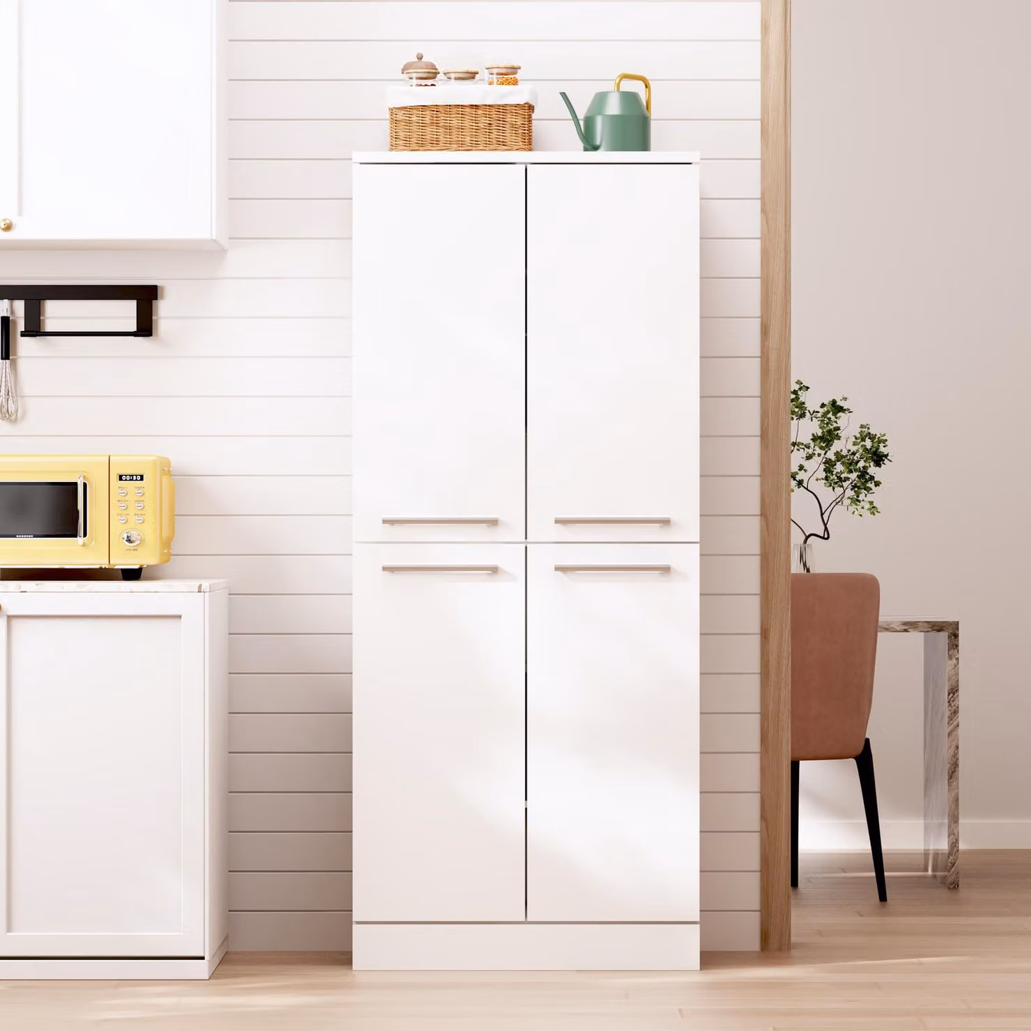 Armadio alto per cucina, 76 x 42 x 180 cm, dispensa a 4 ante con ripiani regolabili in altezza, maniglie in metallo, design simile a un frigorifero, bianco lucido
