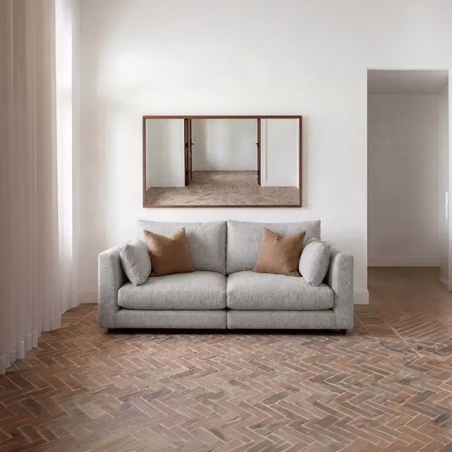 Divano modulare Banak Tokio a 2 posti color perla con rivestimento in tessuto e cuscini inclusi