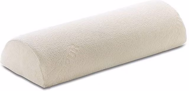 Cuscino universale Tempur in memory foam bianca con design sagomato semicircolare per il sollievo di collo, schiena, articolazioni e ginocchia