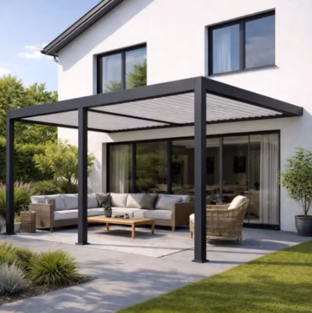 Pergola bioclimatica motorizzata Ombréa addossata L: 8 m, P: 4 m - Antracite e Bianca