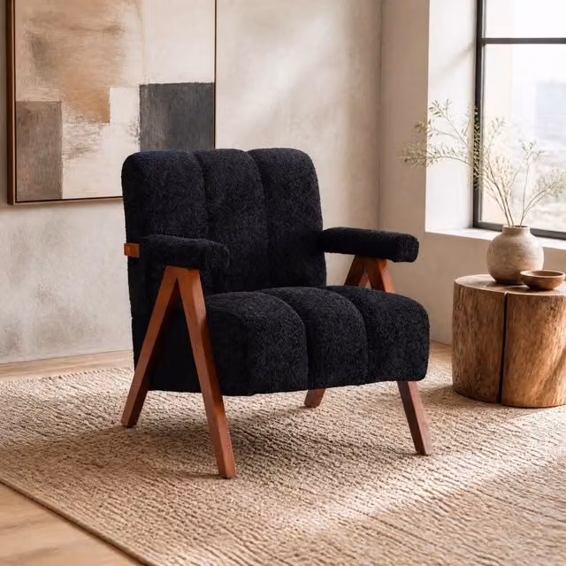 Poltrona con struttura in legno massello di quercia, rivestimento in tessuto bouclé giallo, design moderno per soggiorno e camera da letto