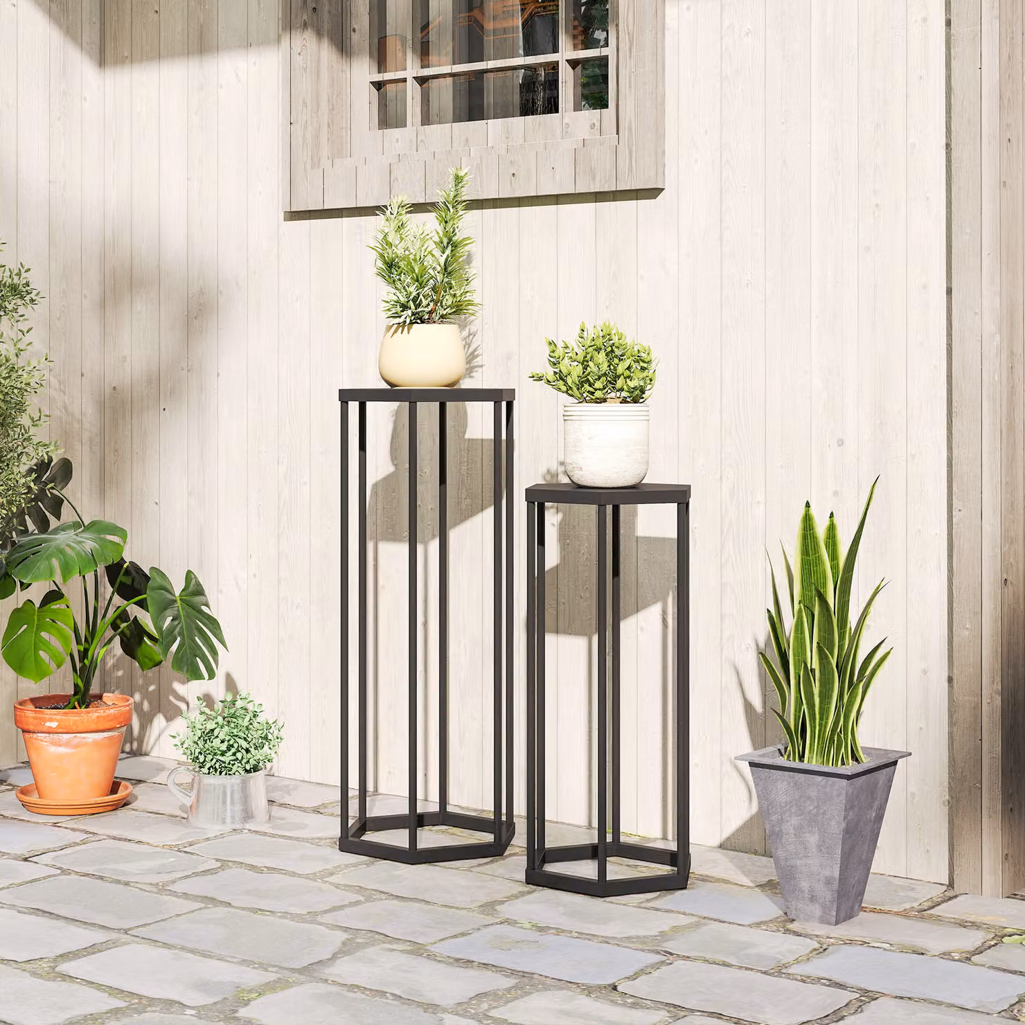 Set da 2 supporti per piante esagonali Outsunny in metallo nero per interno ed esterno – 2