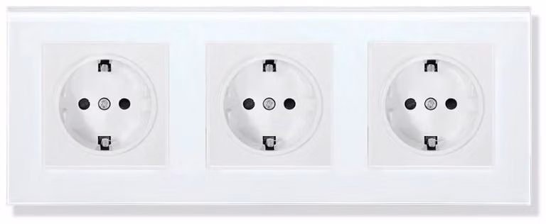 Presa tripla con cornice in vetro temperato iUni WS3, 16A