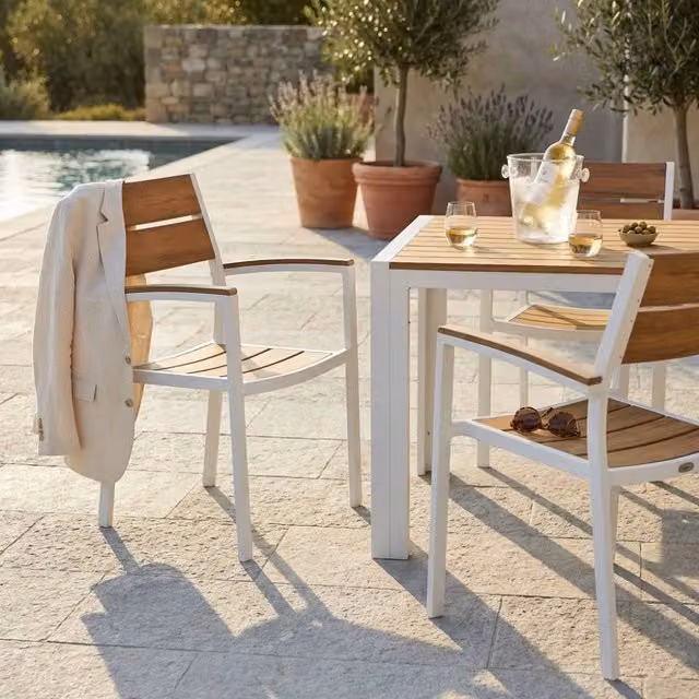 Poltrona Cayman Cosma per giardino moderna in bianco, beige o marrone L: 58 cm, P: 56 cm, H: 85 cm