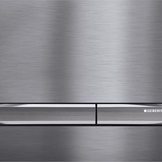 Placca di comando per WC sospeso Geberit Sigma con doppio scarico in finitura cromo spazzolato argento