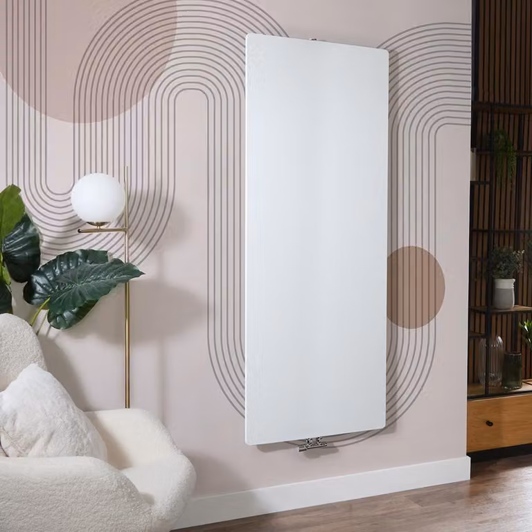 Radiatore Verticale Bianco a Piastra 1800x700mm - Pannello Singolo - Attacco centrale - Alta Resa
