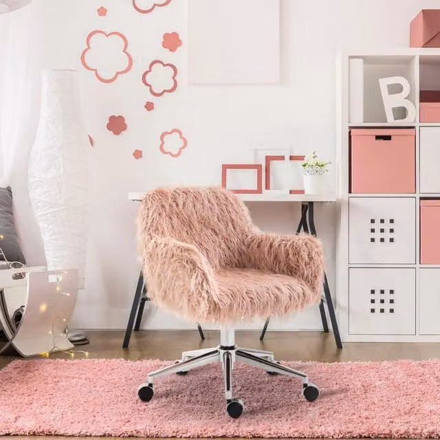 Sedia da ufficio girevole REDOM rosa con rivestimento in ecopelle e dettagli argento, L: 57 cm, P: 60 cm, H: 75-85 cm – 1